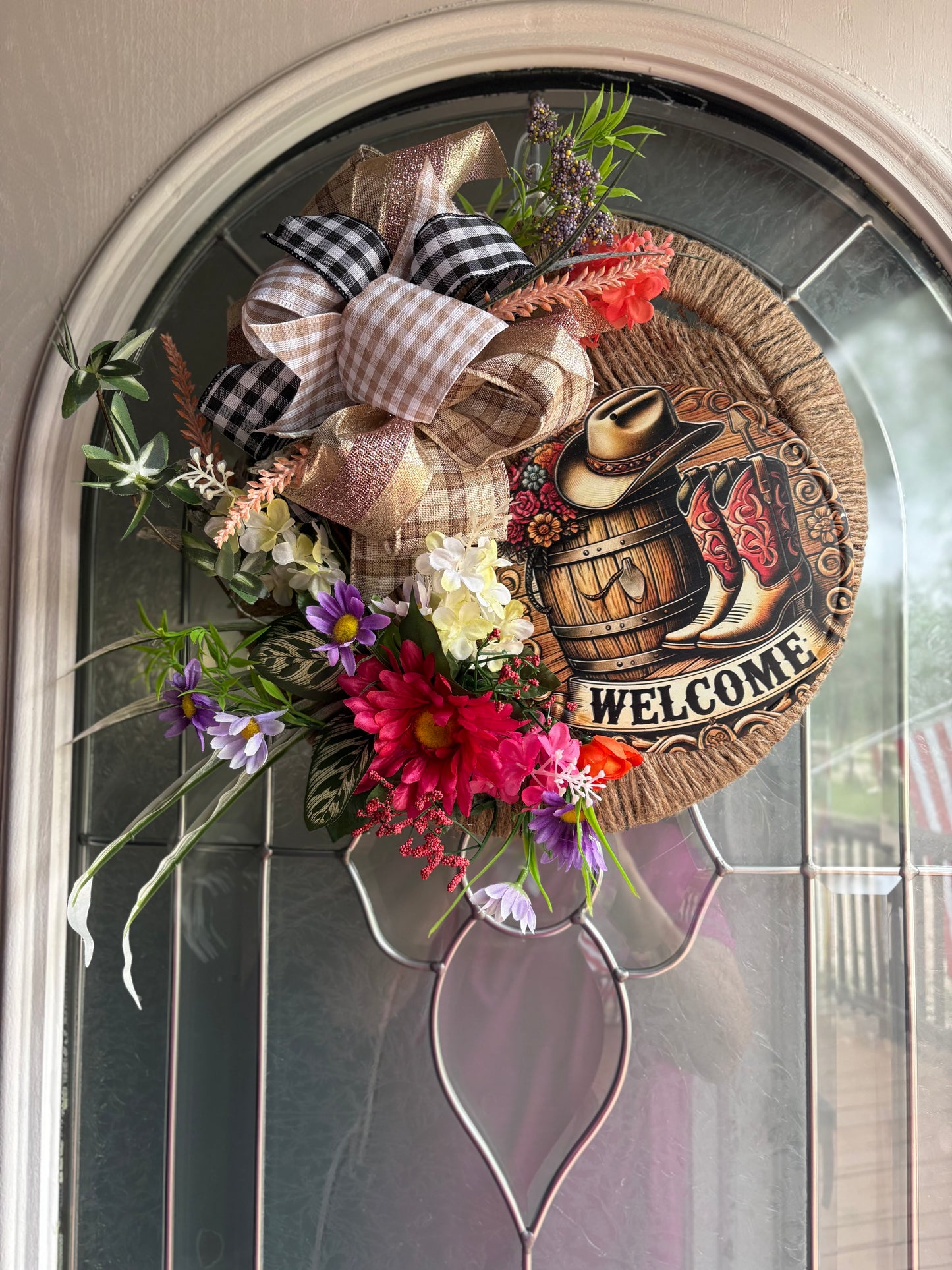 Country welcome wreath 12”